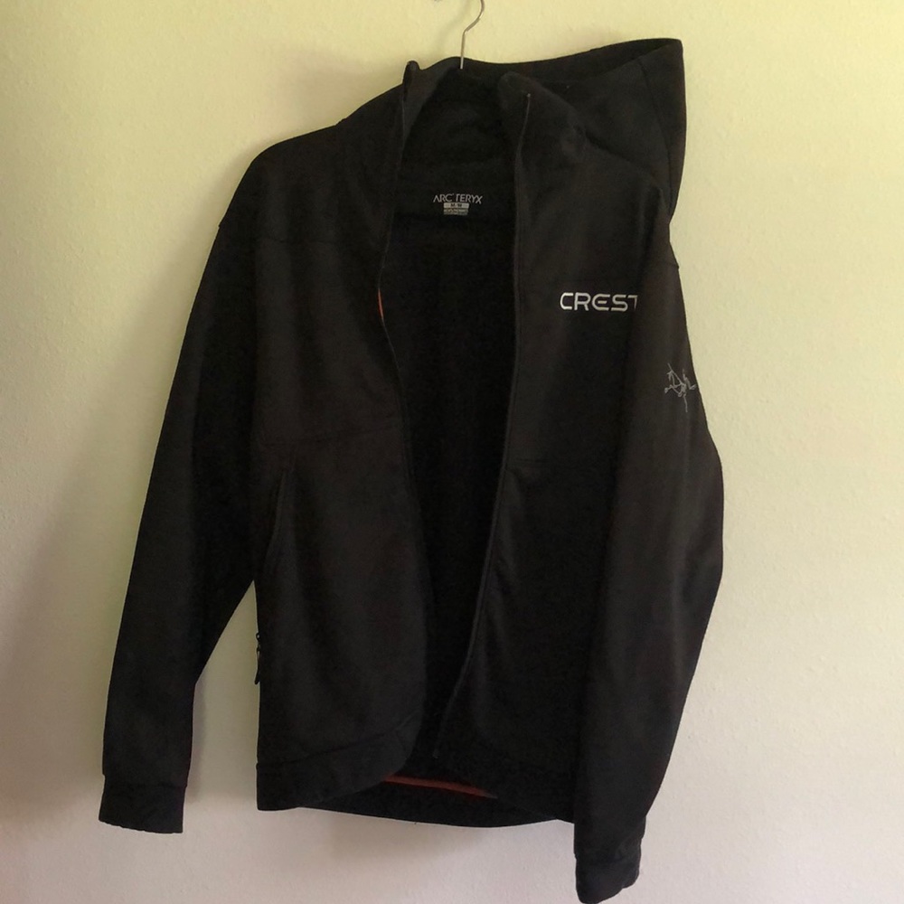 Arc’teryx mens zipped hoodie